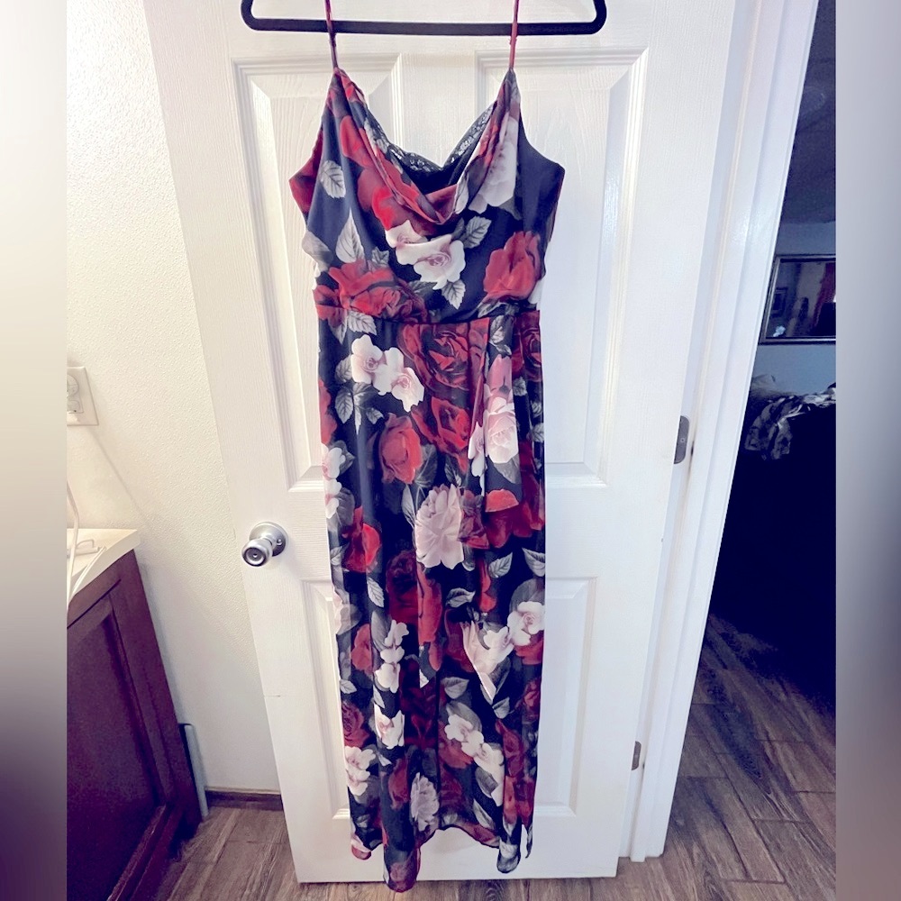 City Triangles size 14, beautiful rose detailed navy blue dress.